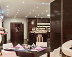 Bed & Breakfast at Doha Hotel